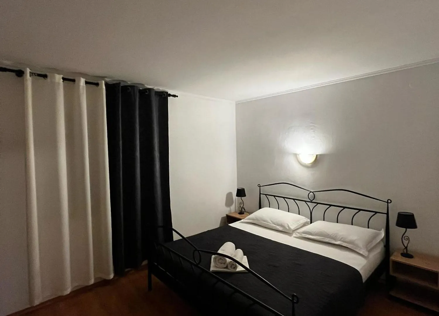 Apartman Nada 비오그라드나모루 아파트
